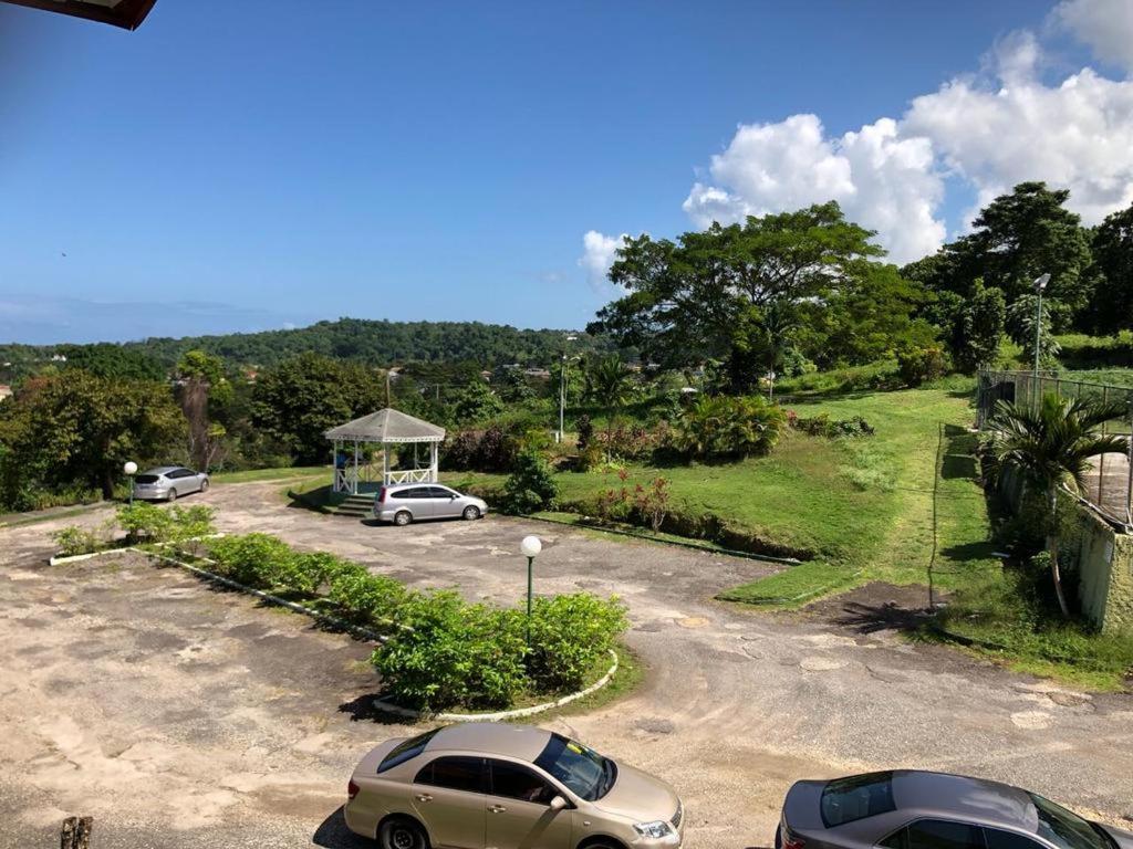 Apartamento The View At Mystic Ridge Penthouse 78A Ocho Ríos Exterior foto