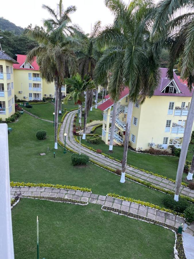 Apartamento The View At Mystic Ridge Penthouse 78A Ocho Ríos Exterior foto