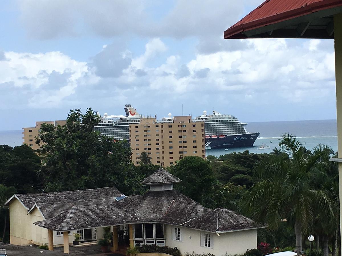 Apartamento The View At Mystic Ridge Penthouse 78A Ocho Ríos Exterior foto