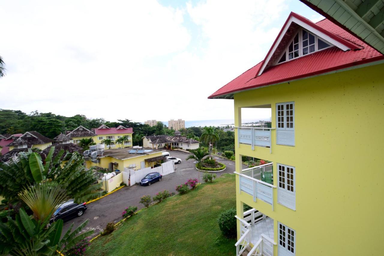Apartamento The View At Mystic Ridge Penthouse 78A Ocho Ríos Exterior foto