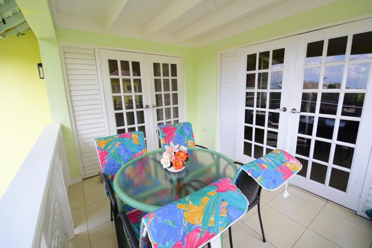Apartamento The View At Mystic Ridge Penthouse 78A Ocho Ríos Exterior foto
