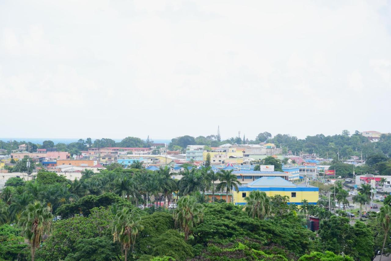 Apartamento The View At Mystic Ridge Penthouse 78A Ocho Ríos Exterior foto